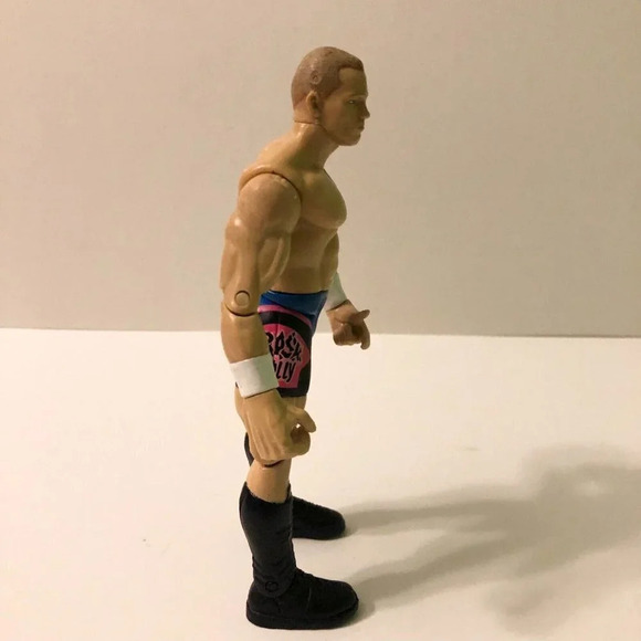 1999 Crash  Holly Jakks Pacific Titan Tron Live WWE Wrestling Figure and Belt - Picture 7 of 12
